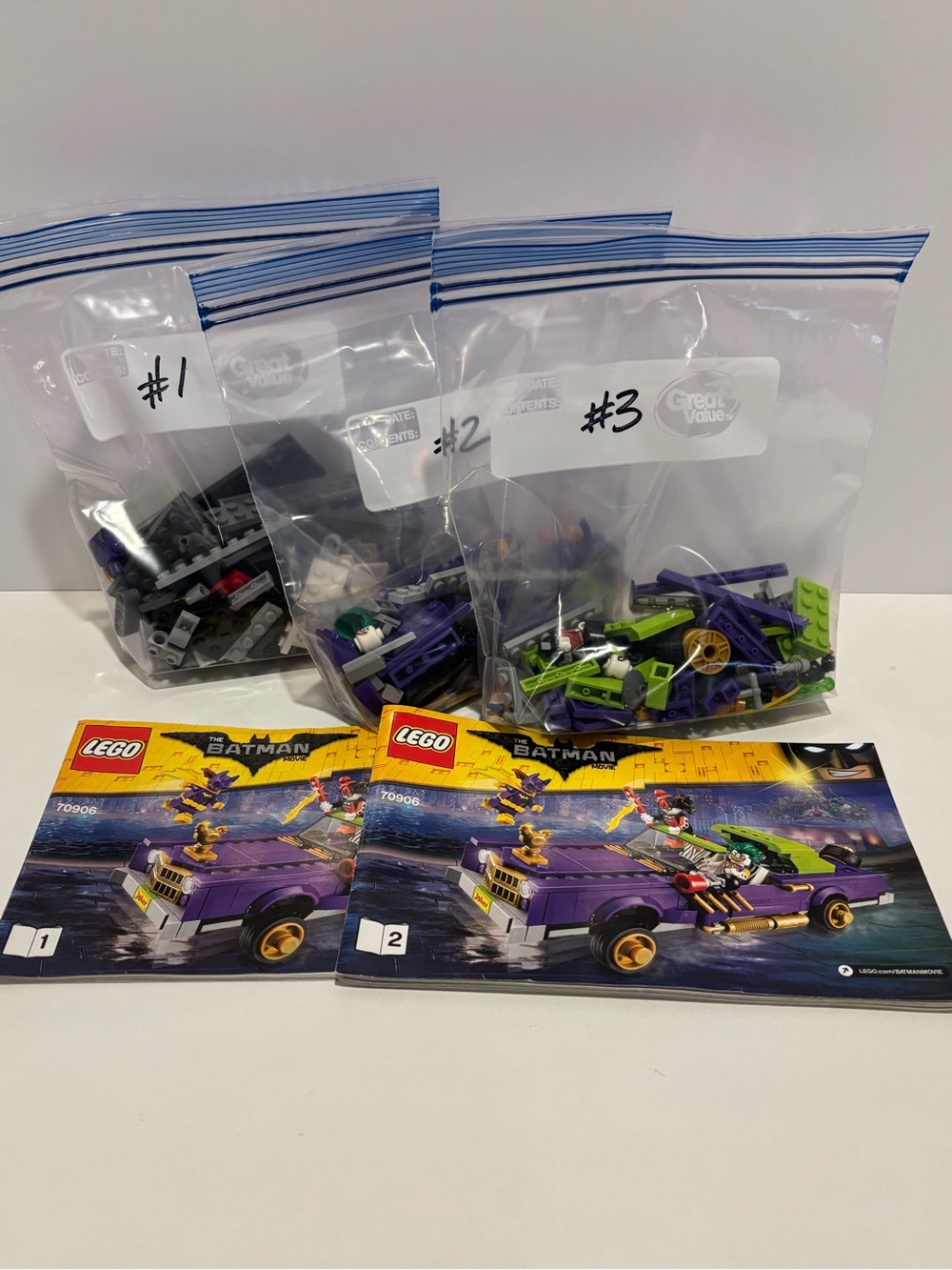 LEGO #70906 The Joker Notorious Lowrider - Picture 13 of 14